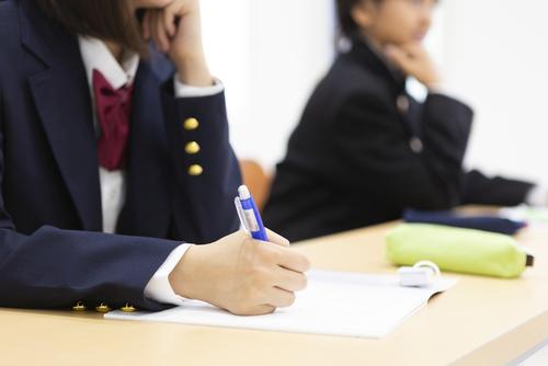 海外から見る日本の学校も特徴が？日本ならではの学校あるあるについて解説！_サブ3.jpg