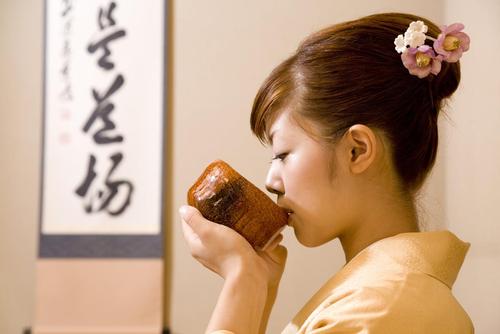 What is the fascinating Japanese culture, the tea ceremony? Learn the correct manners and hospitality _ Sub 2.jpeg